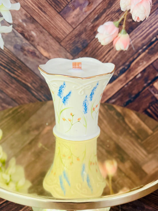 24k Flowers - Porcelain - Modern Vintage Candle