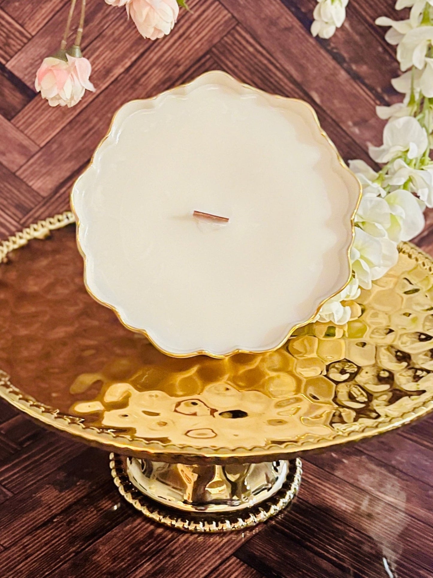 24k Symphony - Porcelain - Modern Vintage Candle