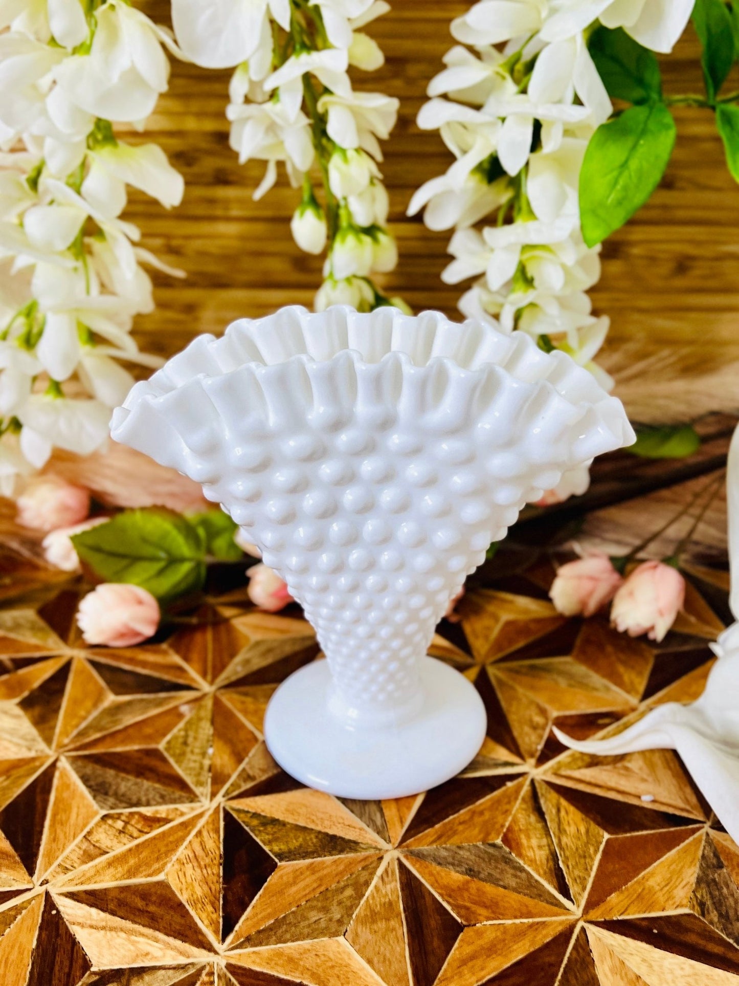 A Big Fan - Milk Glass - Modern Vintage Candle