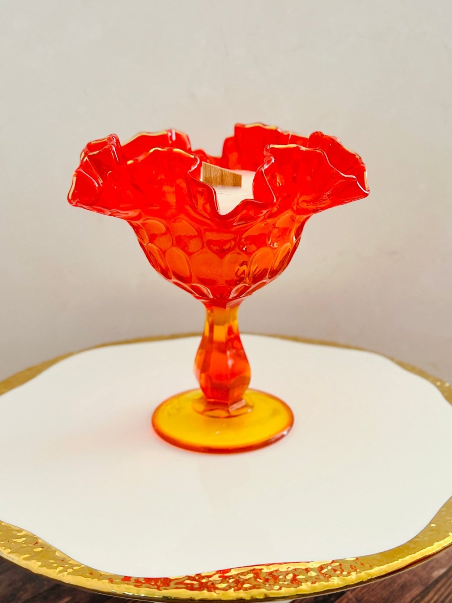 Amberina Ruffle - Glass - Modern Vintage Candle