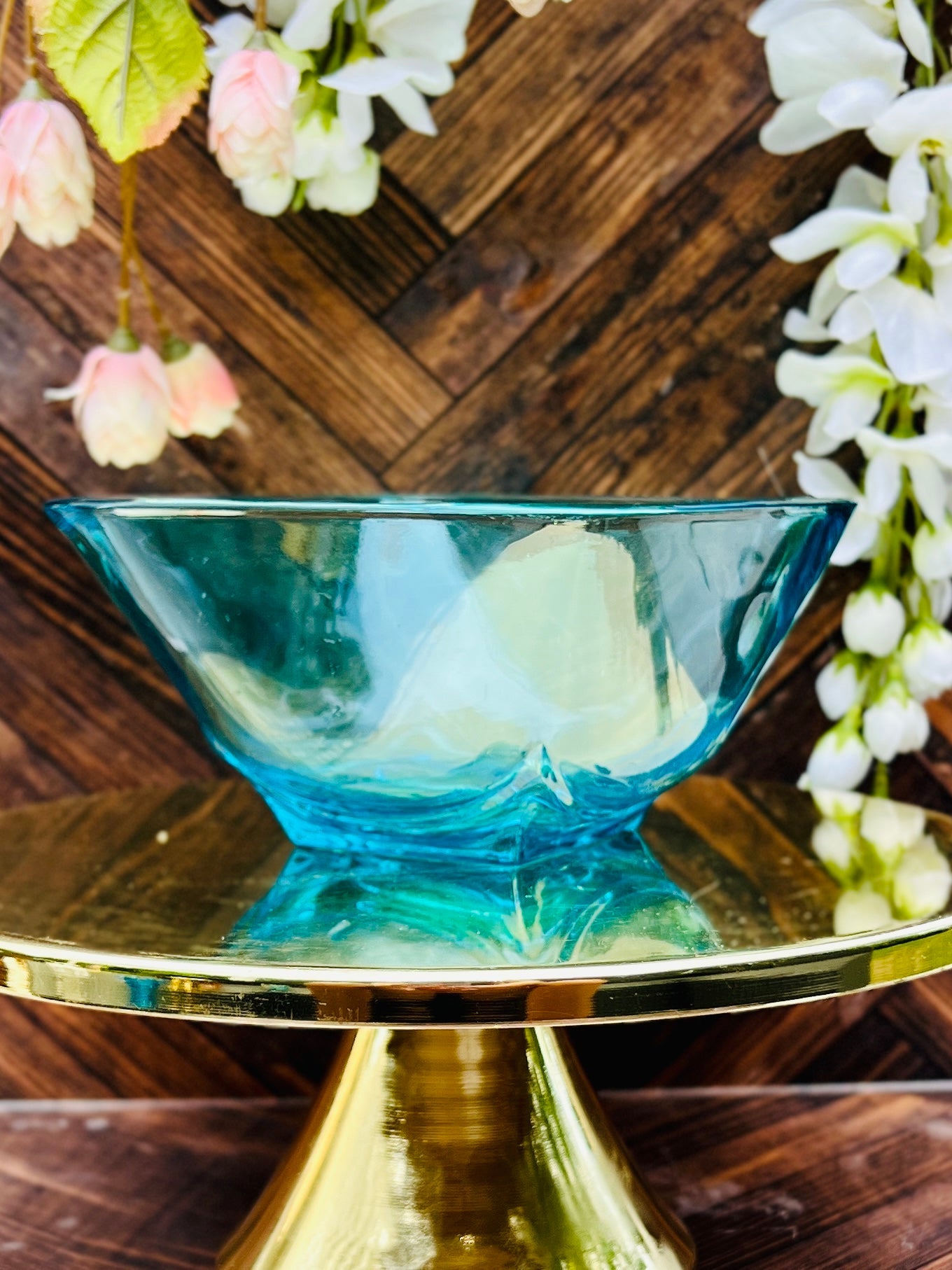 Aquamarine - Glass - Modern Vintage Candle