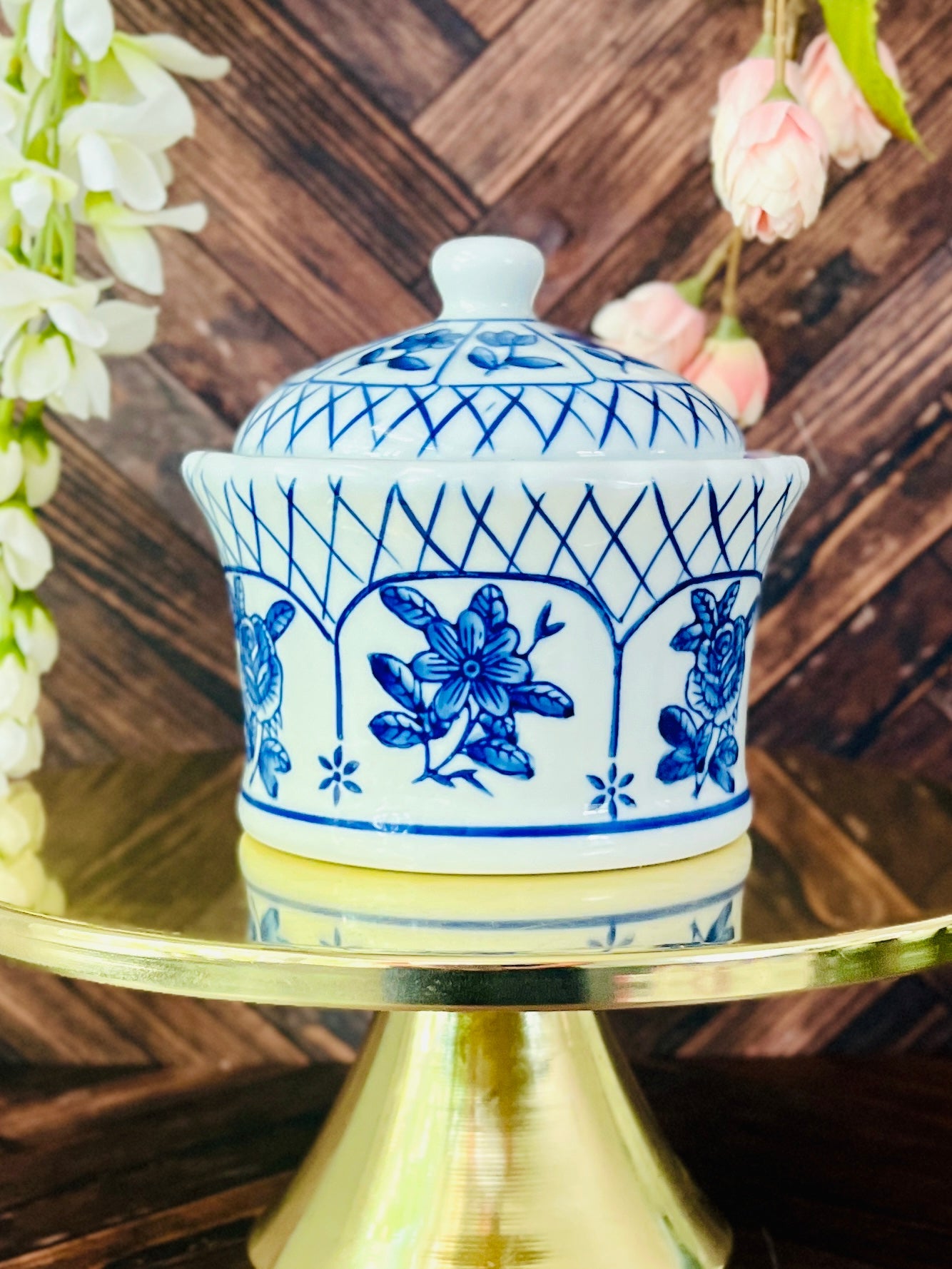 Blue and White - Porcelain - Modern Vintage Candle