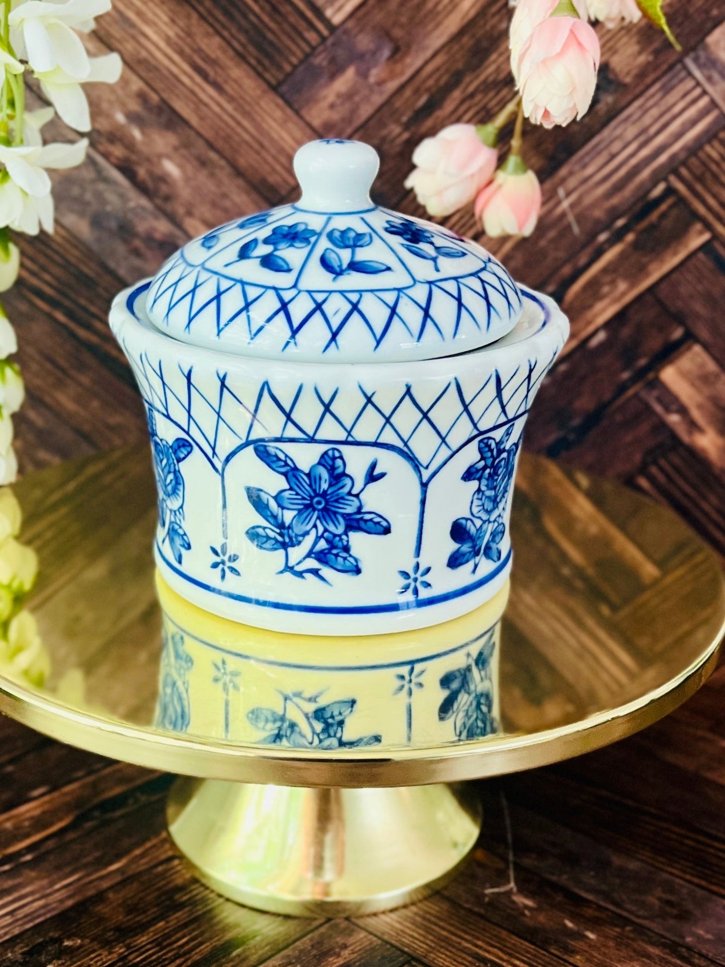 Blue and White - Porcelain - Modern Vintage Candle