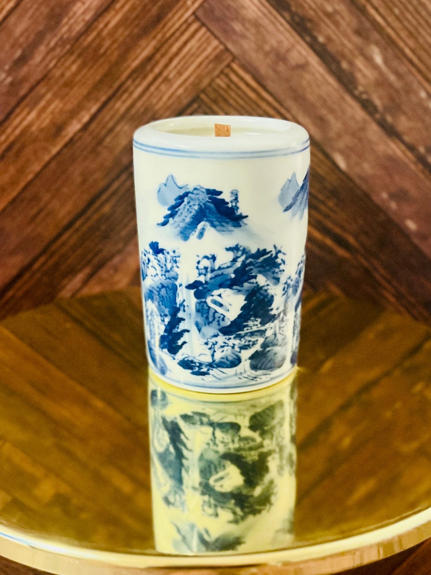 Blue Mountain - Porcelain - Modern Vintage Candle