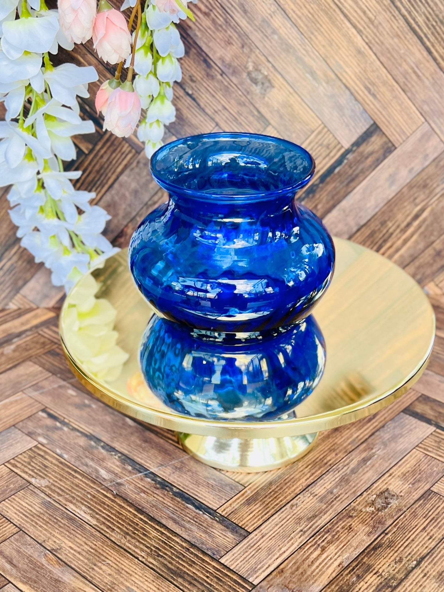 Blue Swirl - Glass - Modern Vintage Candle