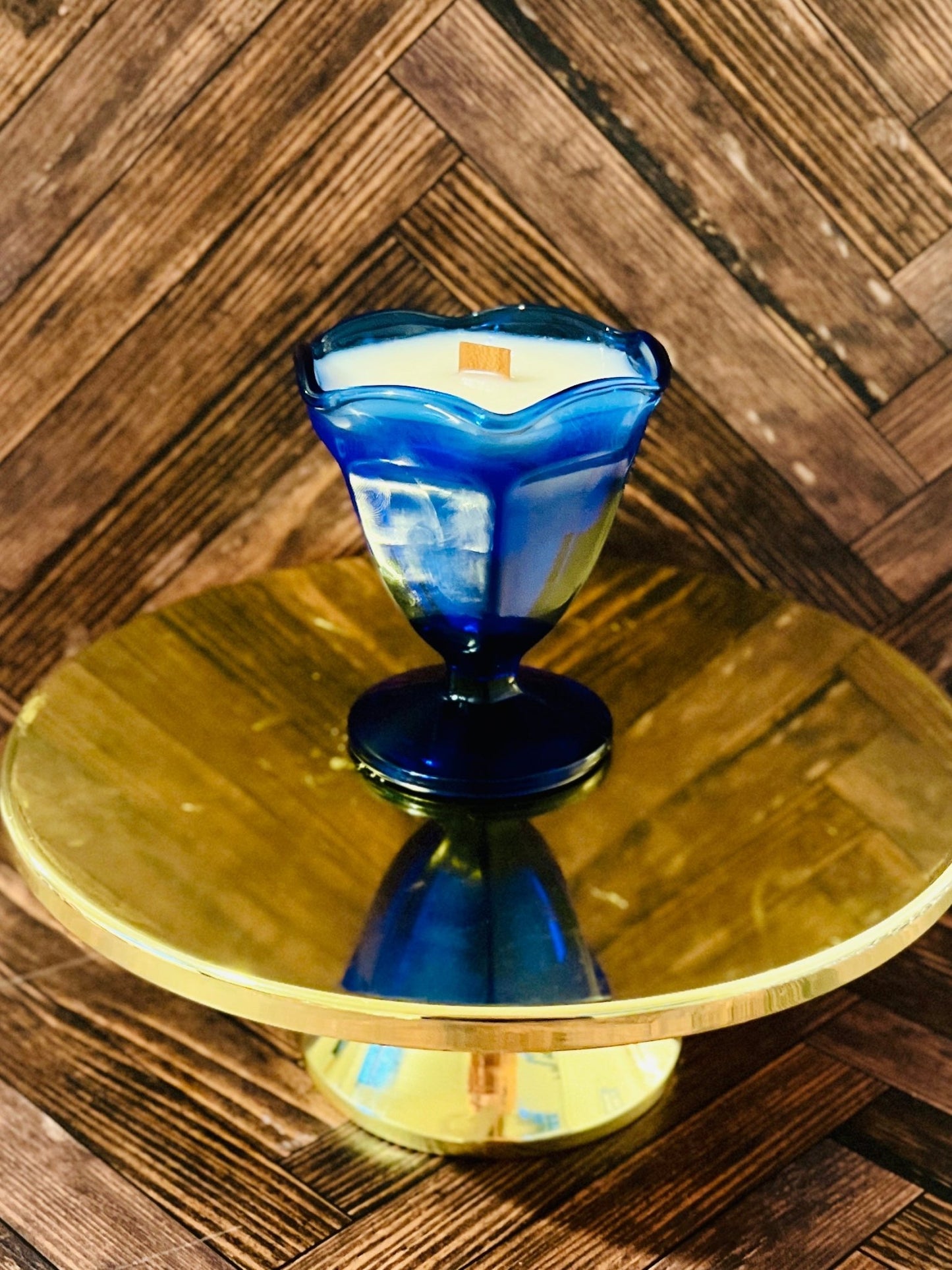 Blue Tulip - Glass - Modern Vintage Candle