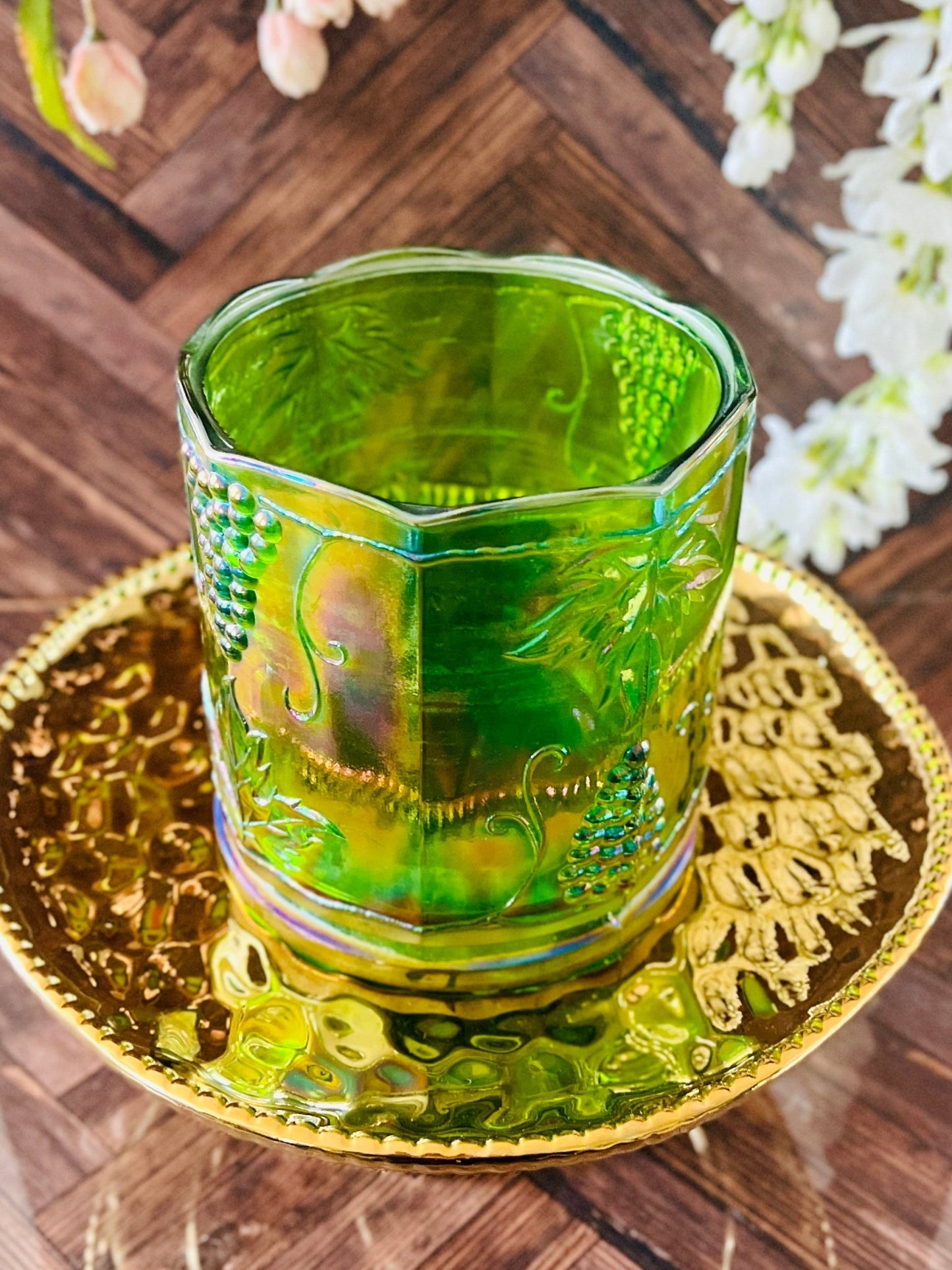 Gargantuan Green - Carnival Glass - Modern Vintage Candle