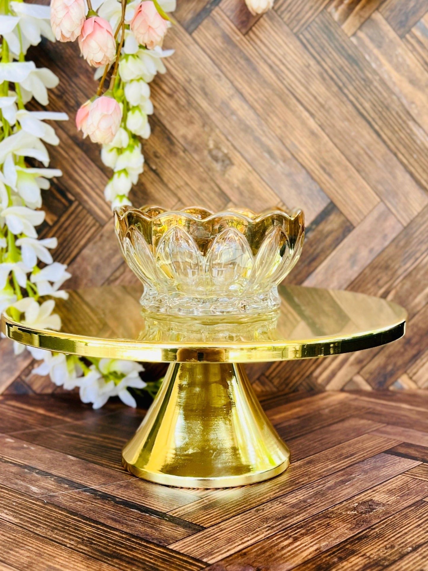 Golden Arch - Glass - Modern Vintage Candle