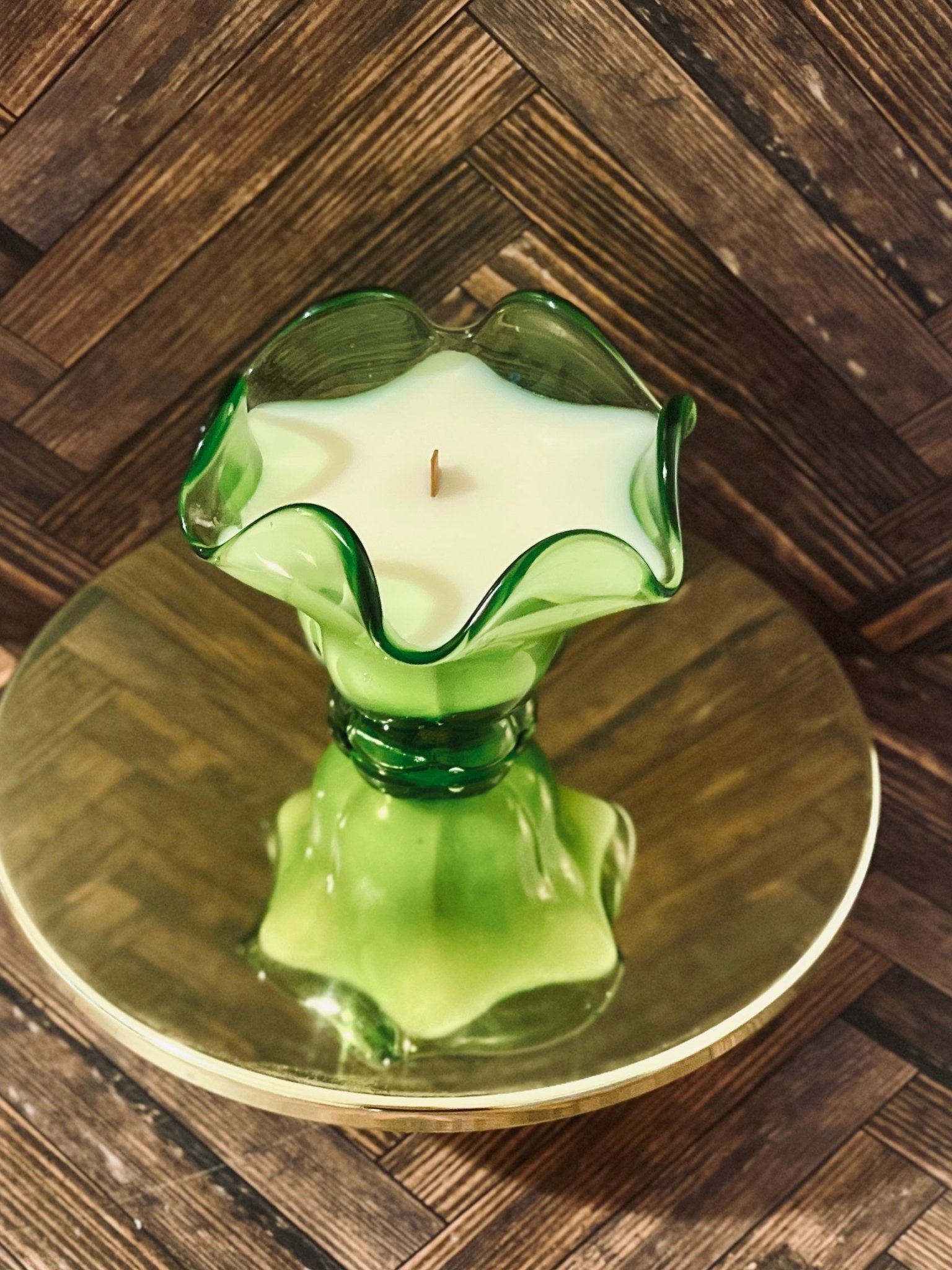 Green Hanky - Glass - Modern Vintage Candle