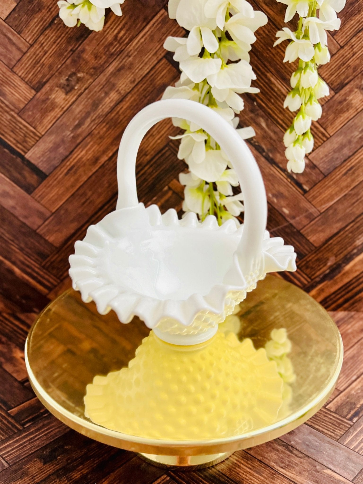 Milk Basket - Milk Glass - Modern Vintage Candle