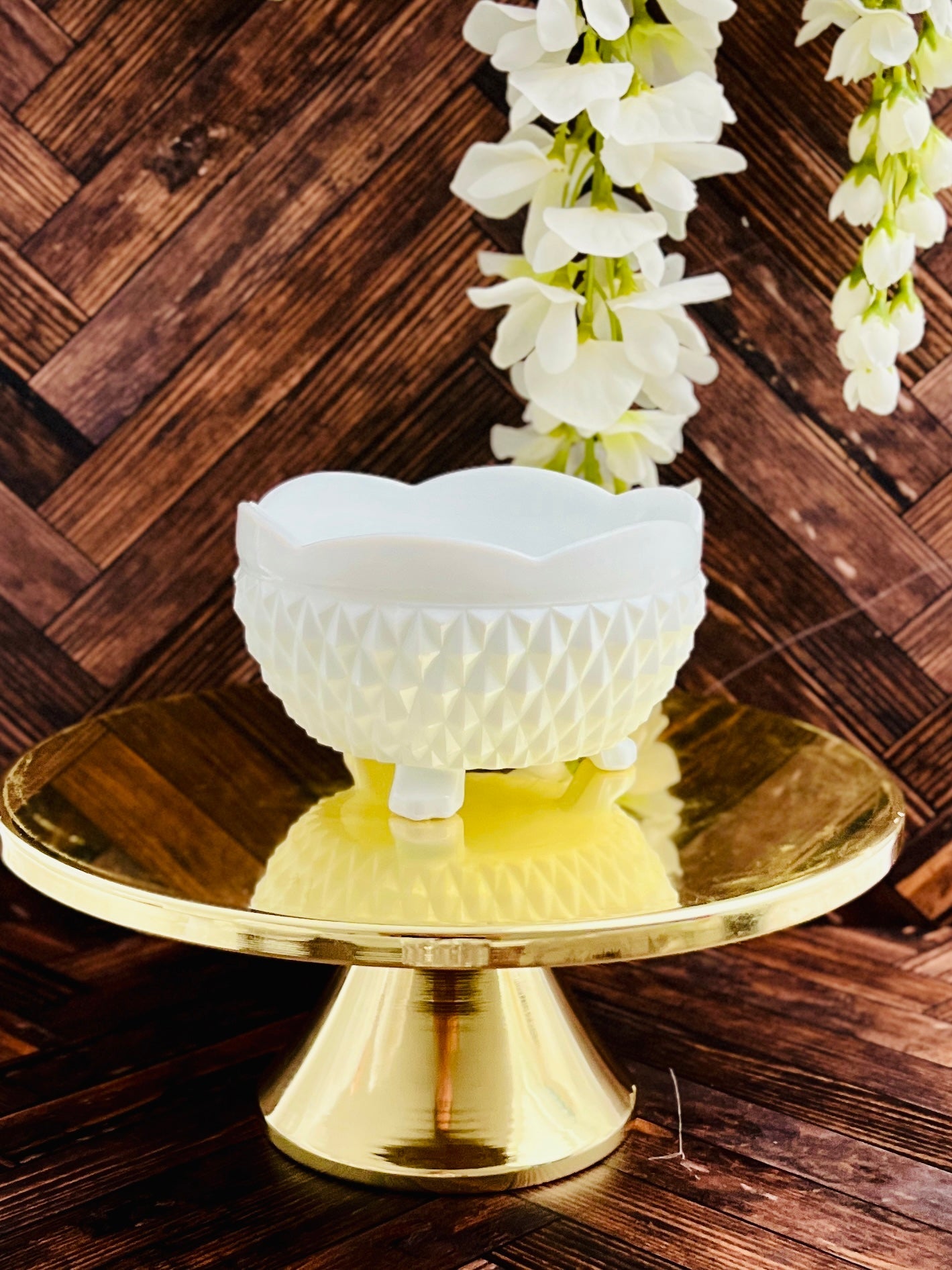 Milk Diamond - Milk Glass - Modern Vintage Candle