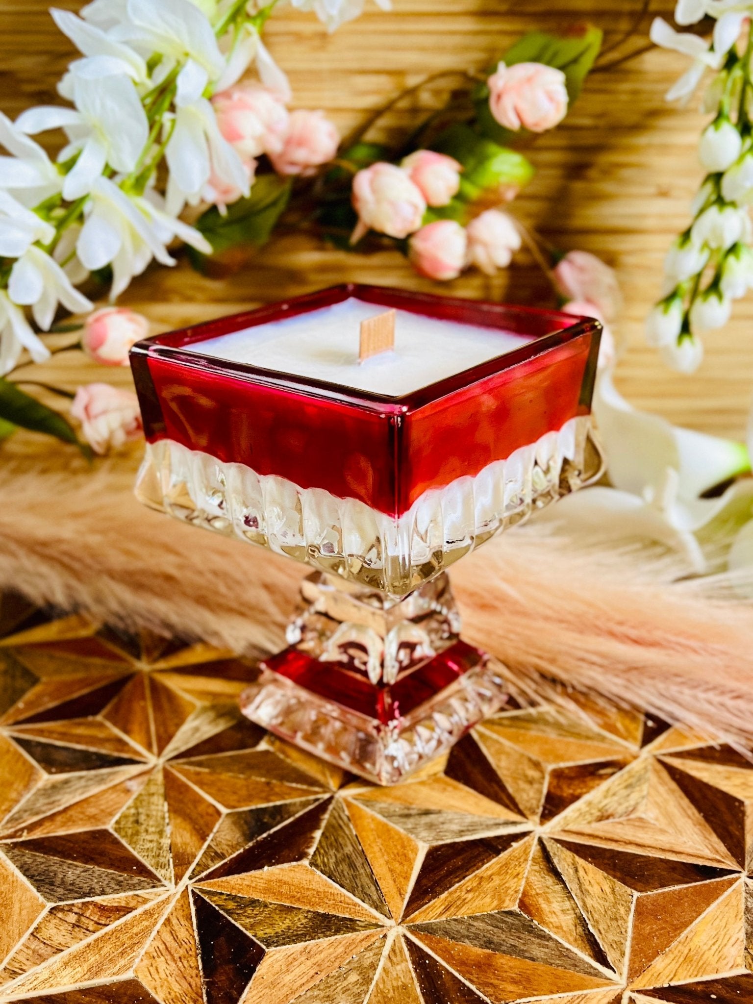 Ruby Wedding - Glass - Modern Vintage Candle