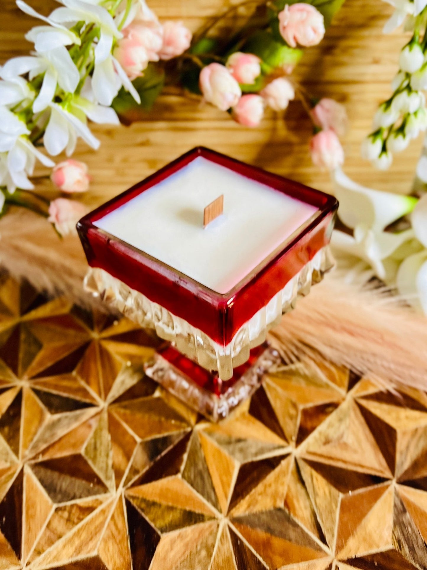 Ruby Wedding - Glass - Modern Vintage Candle