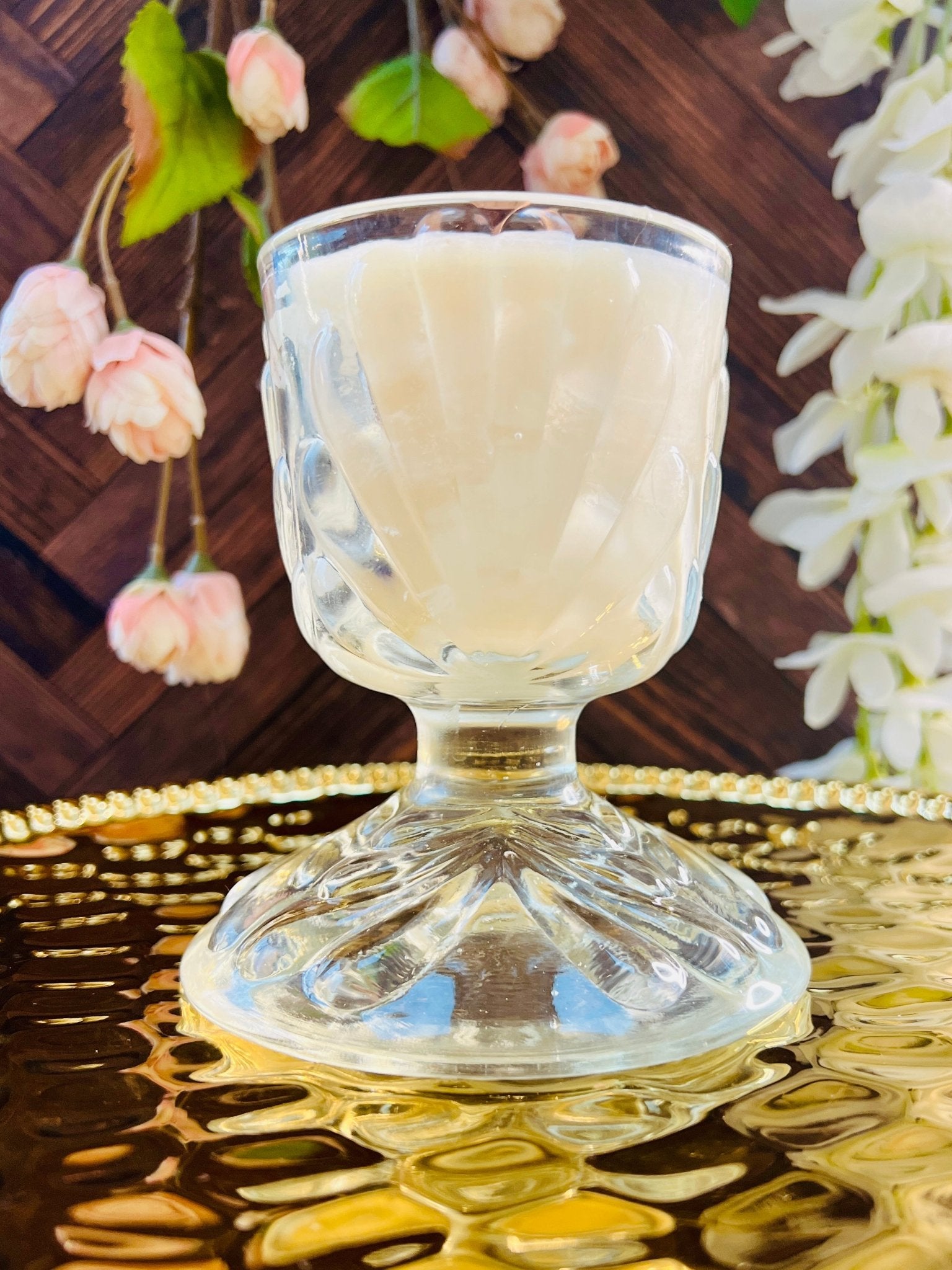 She Sells Seashells - Glass - Modern Vintage Candle