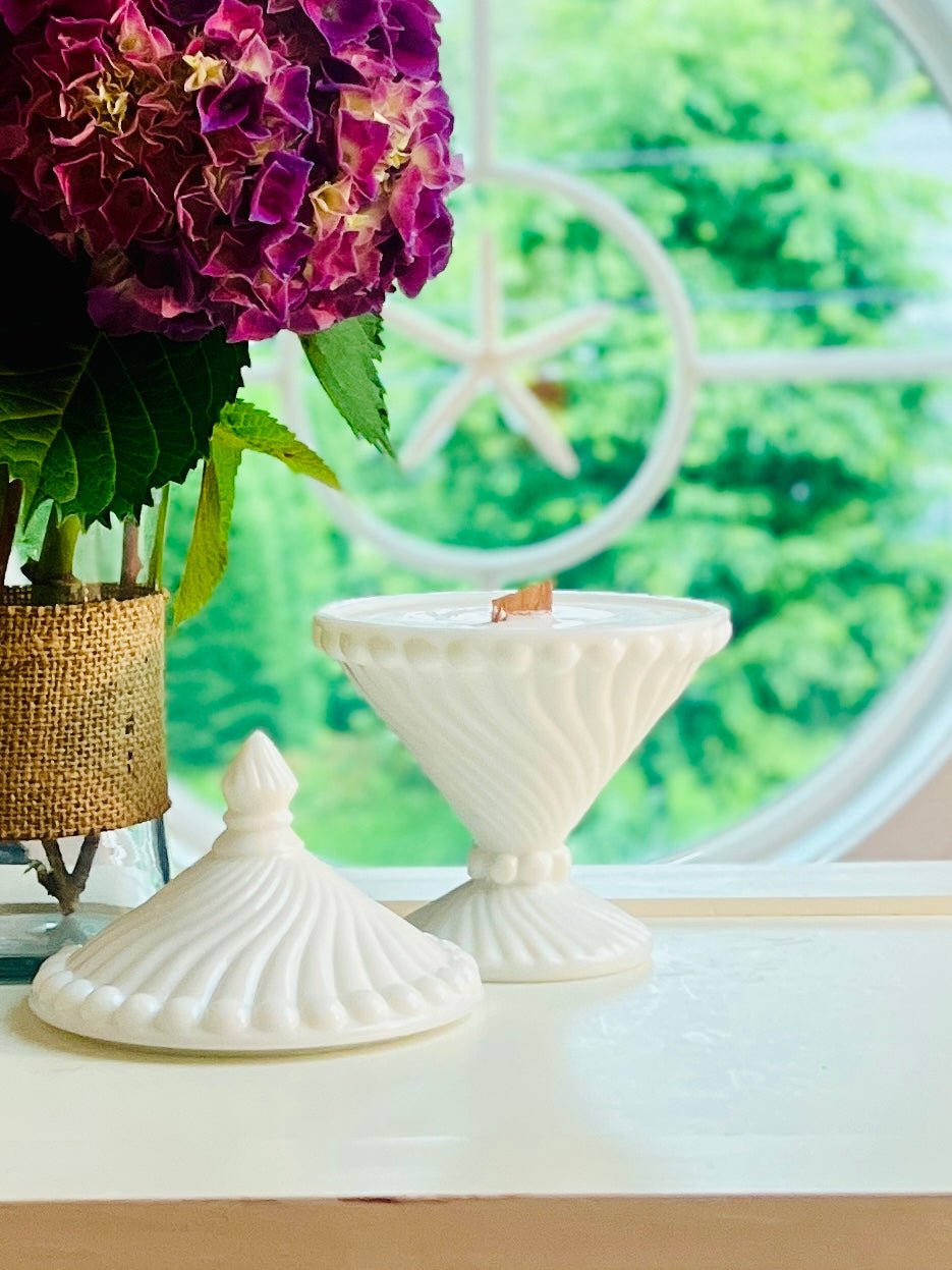 Swirly Whirley - Milk Glass - Modern Vintage Candle