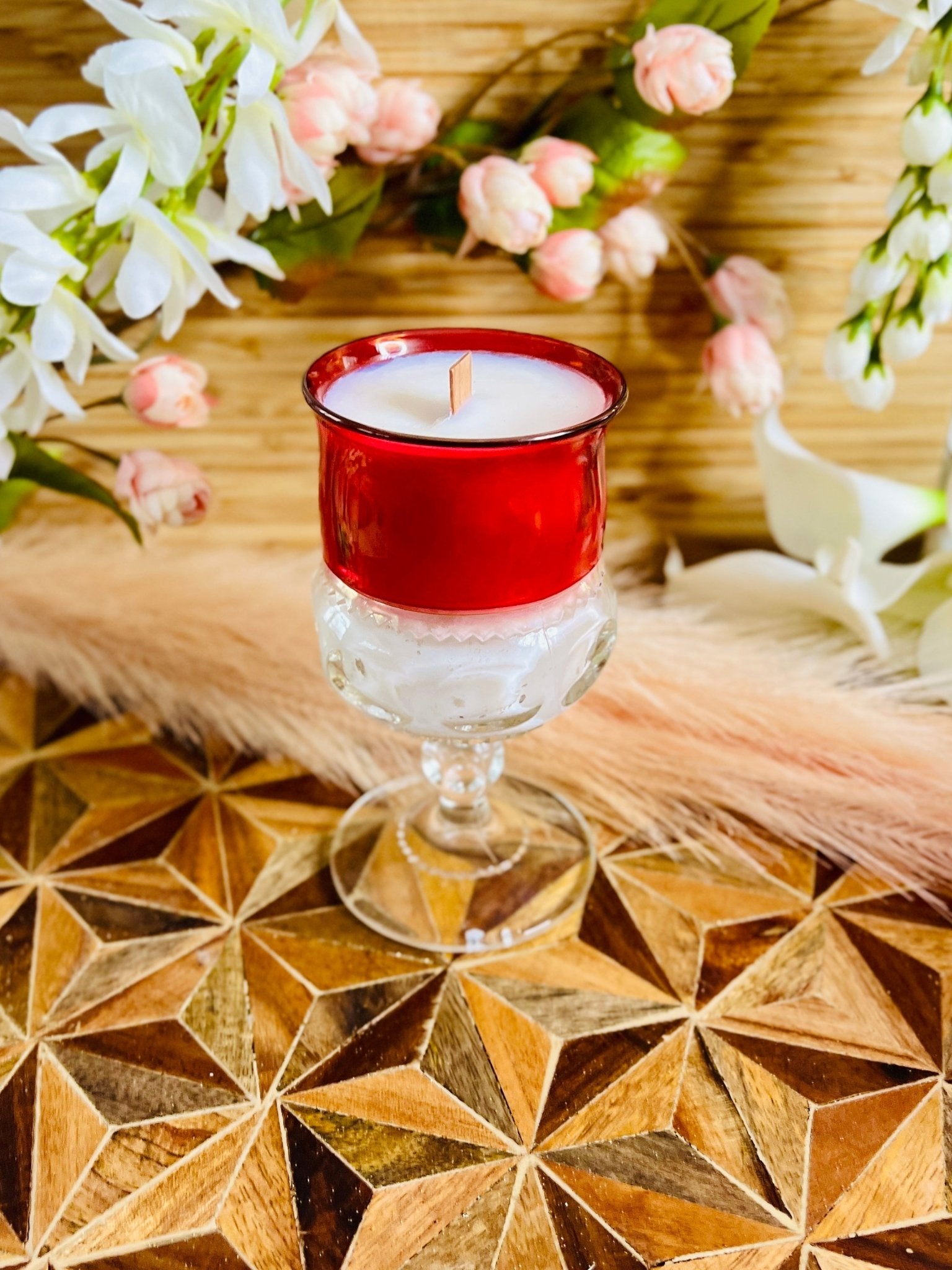 Tiffin King - Glass - Modern Vintage Candle