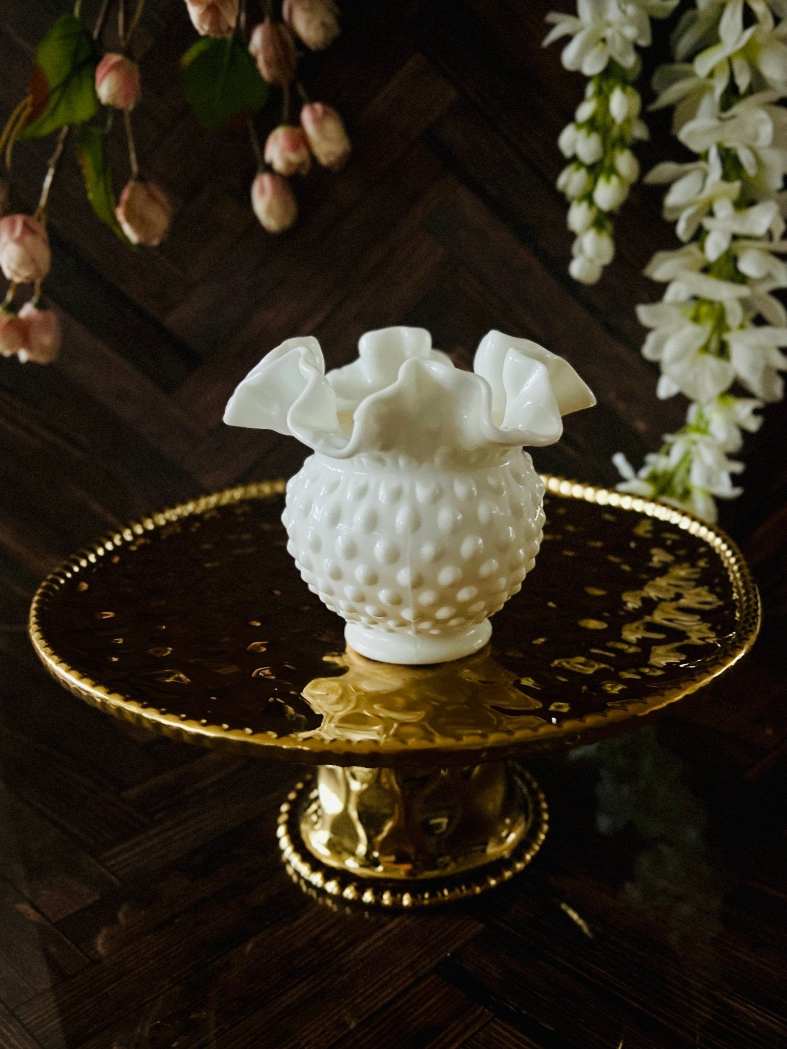 White Ruffles - Milk Glass - Modern Vintage Candle