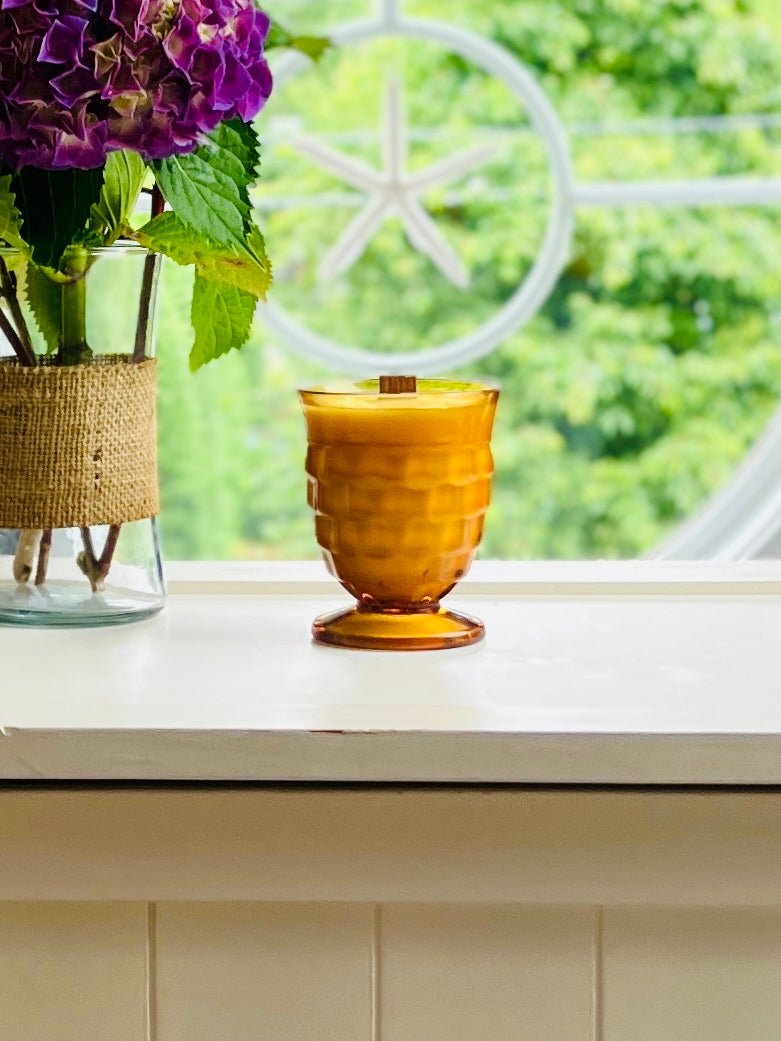 Whitehall Amber - Glass - Modern Vintage Candle